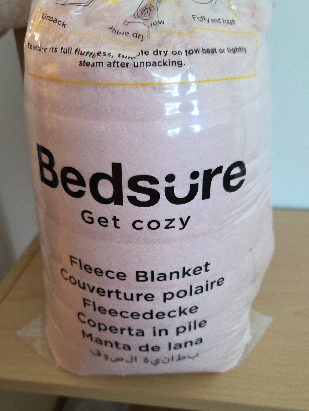 Relaxation Pedi collection In Cosmetic Bag & Cozy Pink Blanket...NWT - Picture 2 of 7